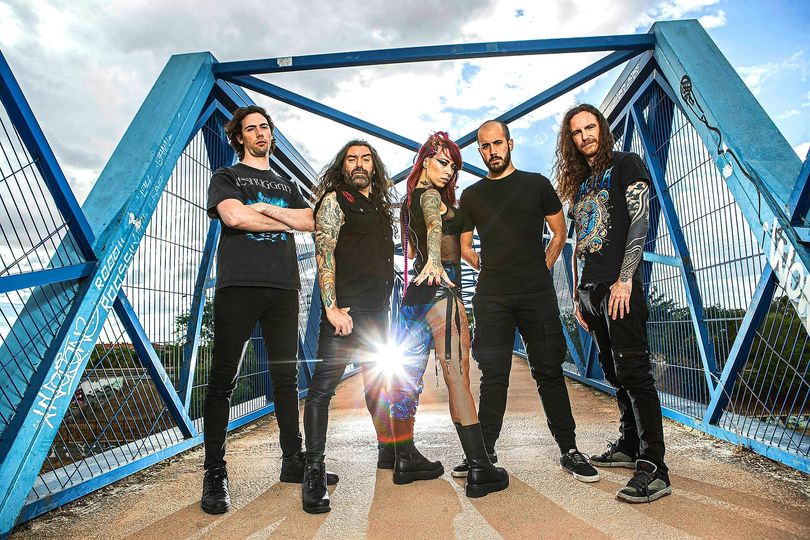 News/RockVip: ETERNAL PSYCHO - FLIGHT - CVINGER - PURTENANCE - Mötley Crüe