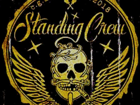 STANDING CREW dan rienda suelta a su último sencillo, "FADE AWAY", un himno de Rock 'N' Roll