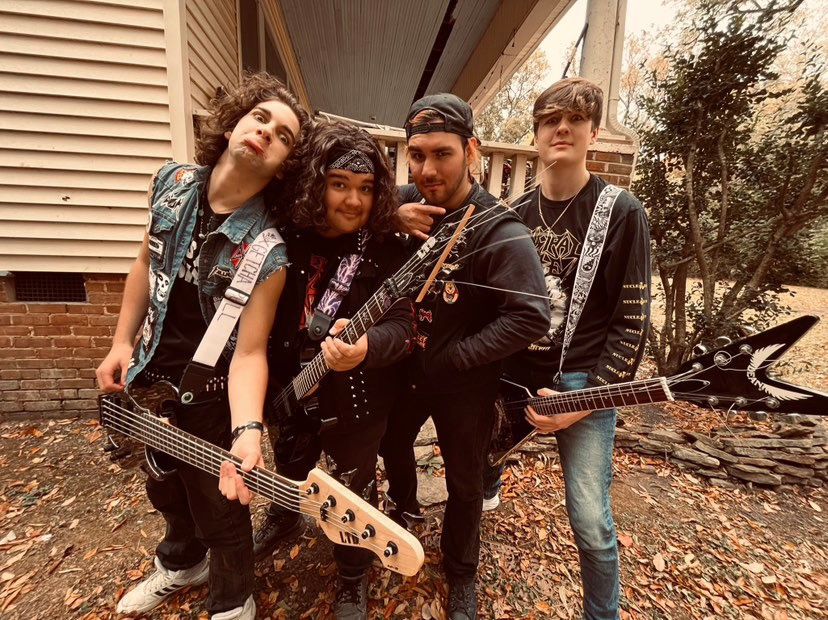 Los thrashers de Mississipi KILL CØMMAND debutan con “Hostile Takeover”