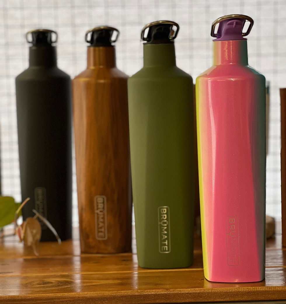 Thumbnail: Custom Engraved Brumate 25oz Rehydration Bottle