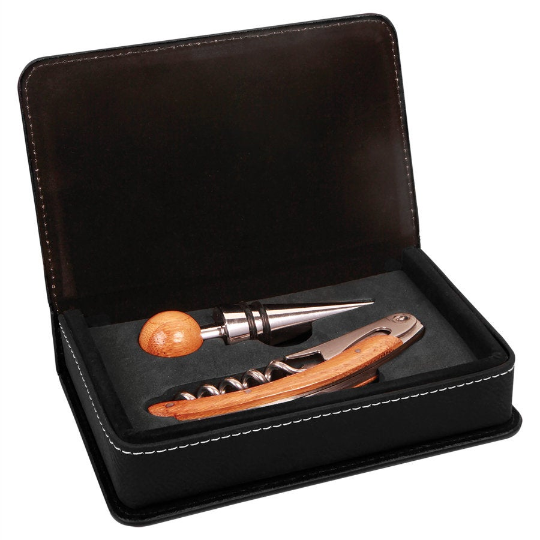 Thumbnail: Custom Engraved Leatherette Wine Set