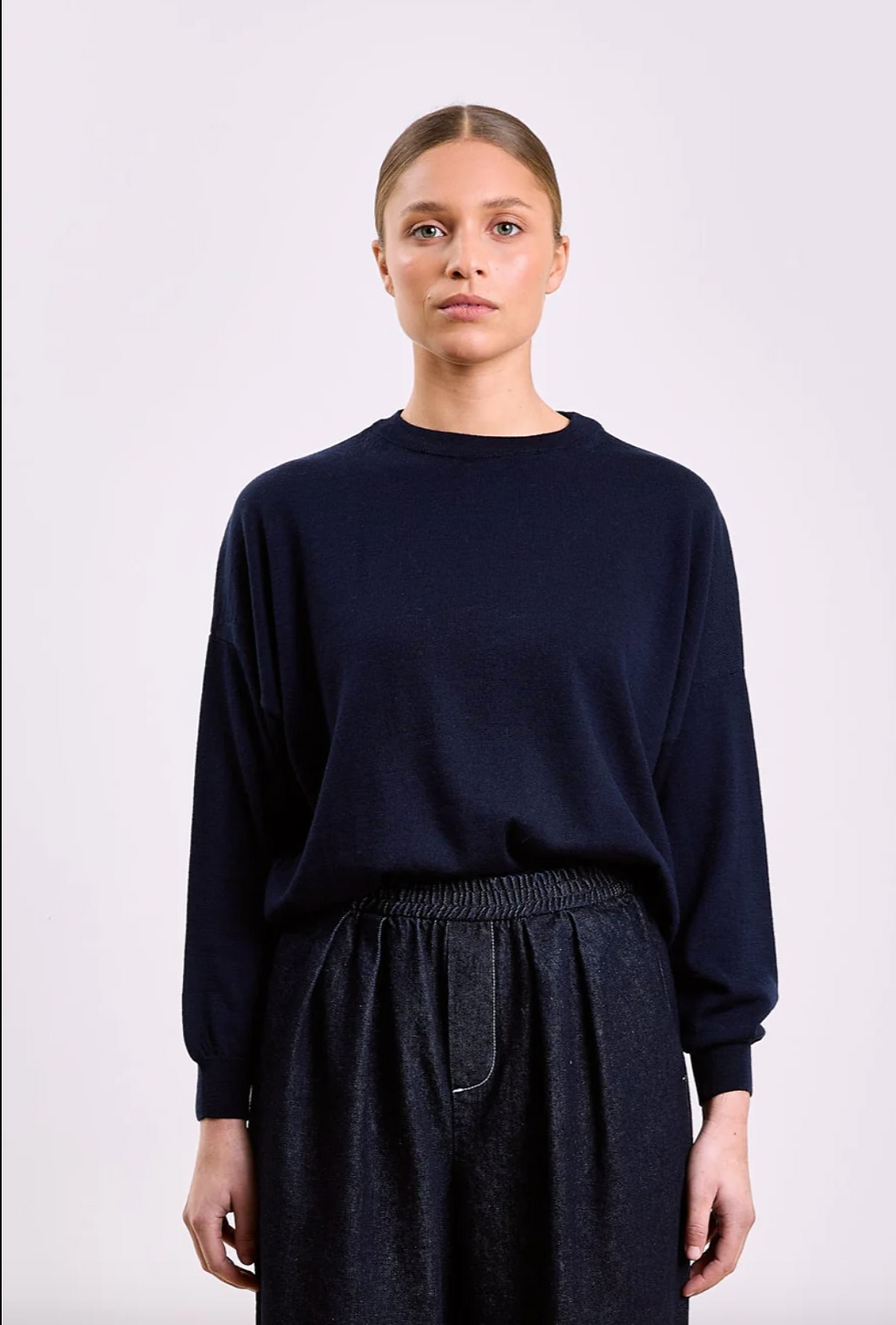 Thumbnail: STEPHANIE  Basic round Neck  Relaxed Fit Jumper Navy