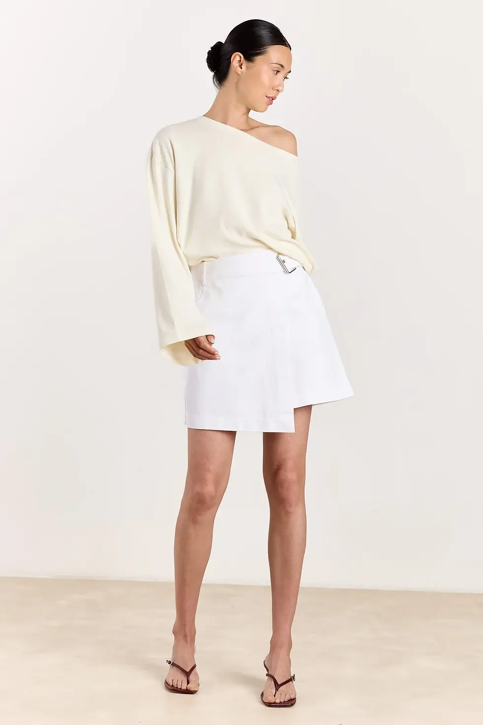 Thumbnail: ARCHIE Long Sleeve Off Shoulder T-shirt Cream