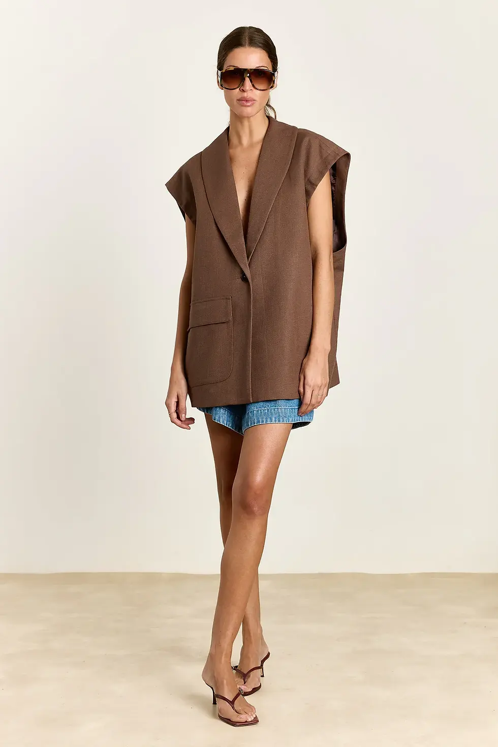 Thumbnail: Sleeveless Blazer  Summer Linnen/Cotton Washed Brown TAYLOR