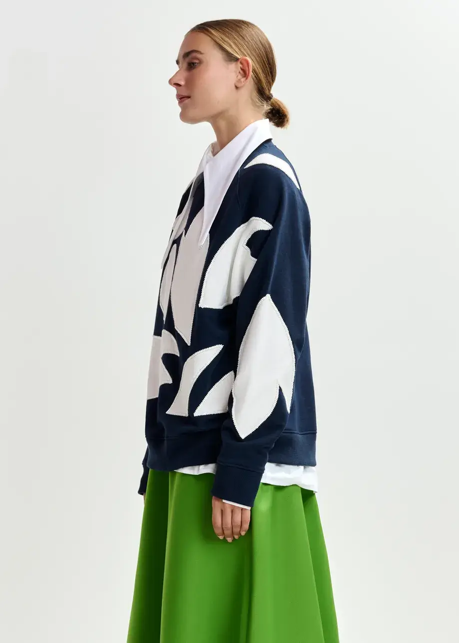 Thumbnail: Marineblauwe katoenen sweater met opgestikte vlammen JALWAYS-J3CN