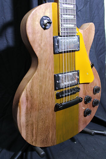 another great custom guitar from Earthshine