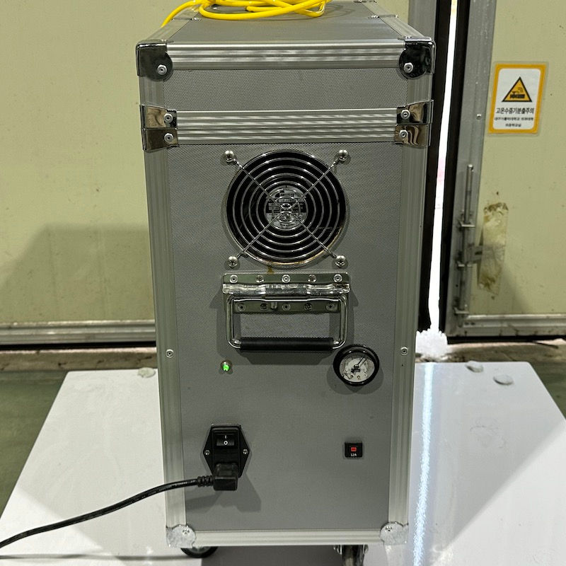 Diaphragm Pump & Low noise compressor