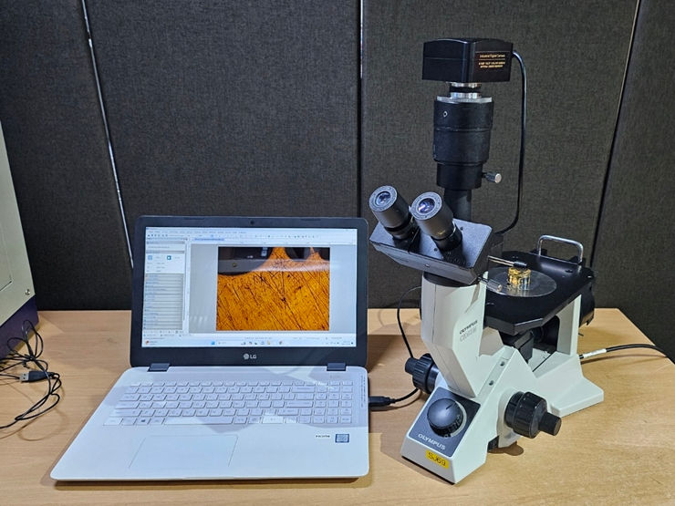 Olympus CK40M Inverted Metallurgical Microscope