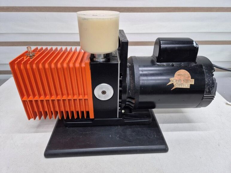 ALCATEL 2008A Vacuum Pump