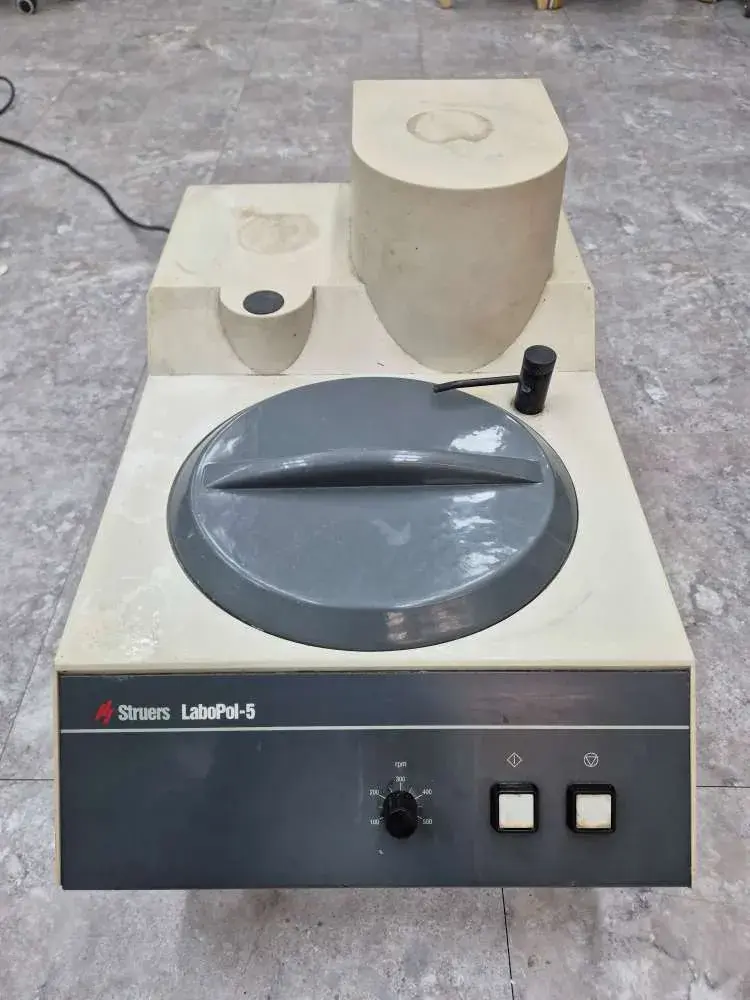 Struers LaboPol-5 Grinder Polisher