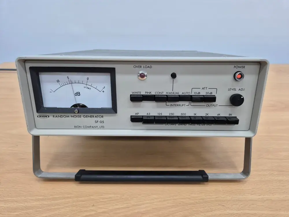 RION SF-05 RANDOM Noise Generator