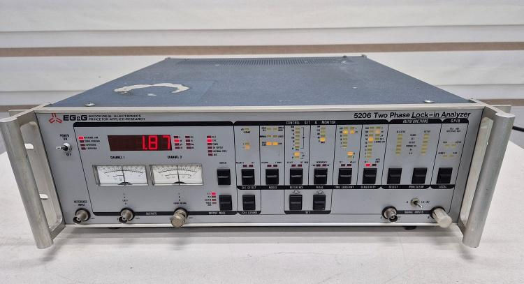 EG&G Brookdeal Electronics 5206 Two Phase Lock-in Analyzer