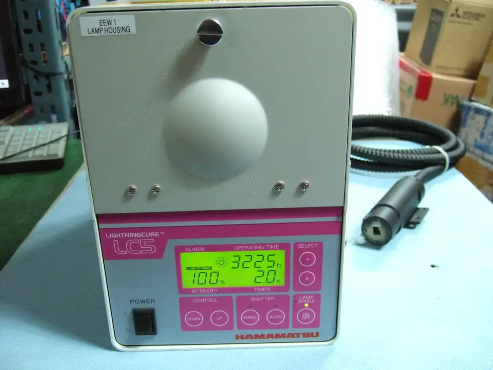 Thumbnail: HAMAMATSU LC-5 Lightningcure