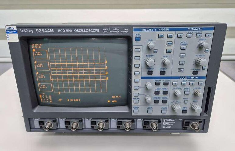 LeCroy 9354AM 500MHz Oscilloscope