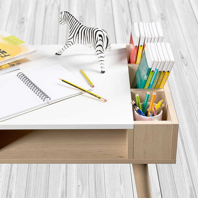 Miniatura: detalle del escritorio Sofie