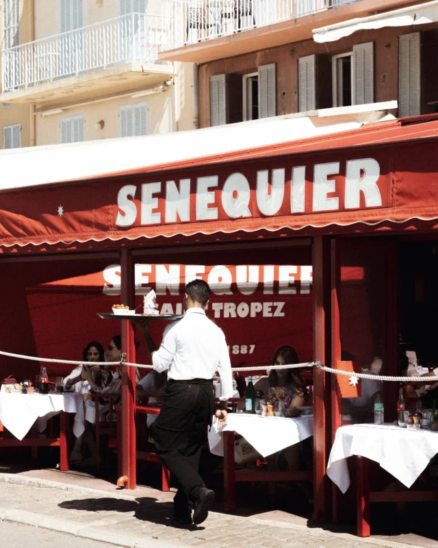Extérieur Senequier