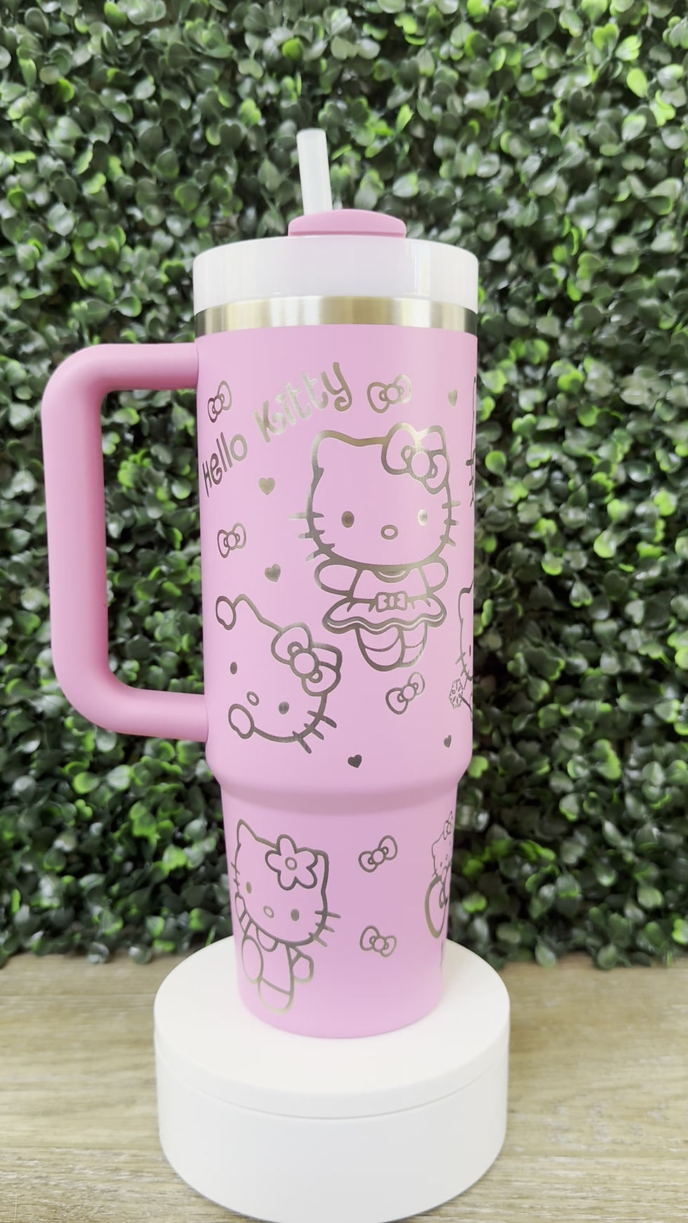 Thumbnail: A Hello Kitty coffee mug with a lid, featuring the iconic character in a playful design