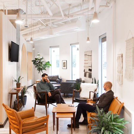 Shopify - Level 2 Lounge
