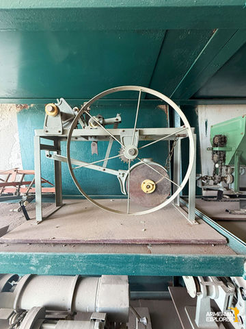 abandoned places, abandoned places in armenia, driving school, abandoned driving school, soviet driving school, soviet-era driving school, best urbex places, urbex armenia