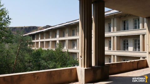 abandoned places, how to find abandoned places, urbex locations, abandoned places near me, urbex photography, how to urbex, best urbex places