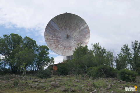 orbita antenna in armenia, abandoned soviet antenna, giant antenna in armenia, urbex armenia, abandoned places in armenia