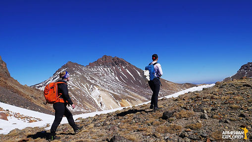 Մեկօրյա արշավ Երևանից դեպի Արագած լեռ