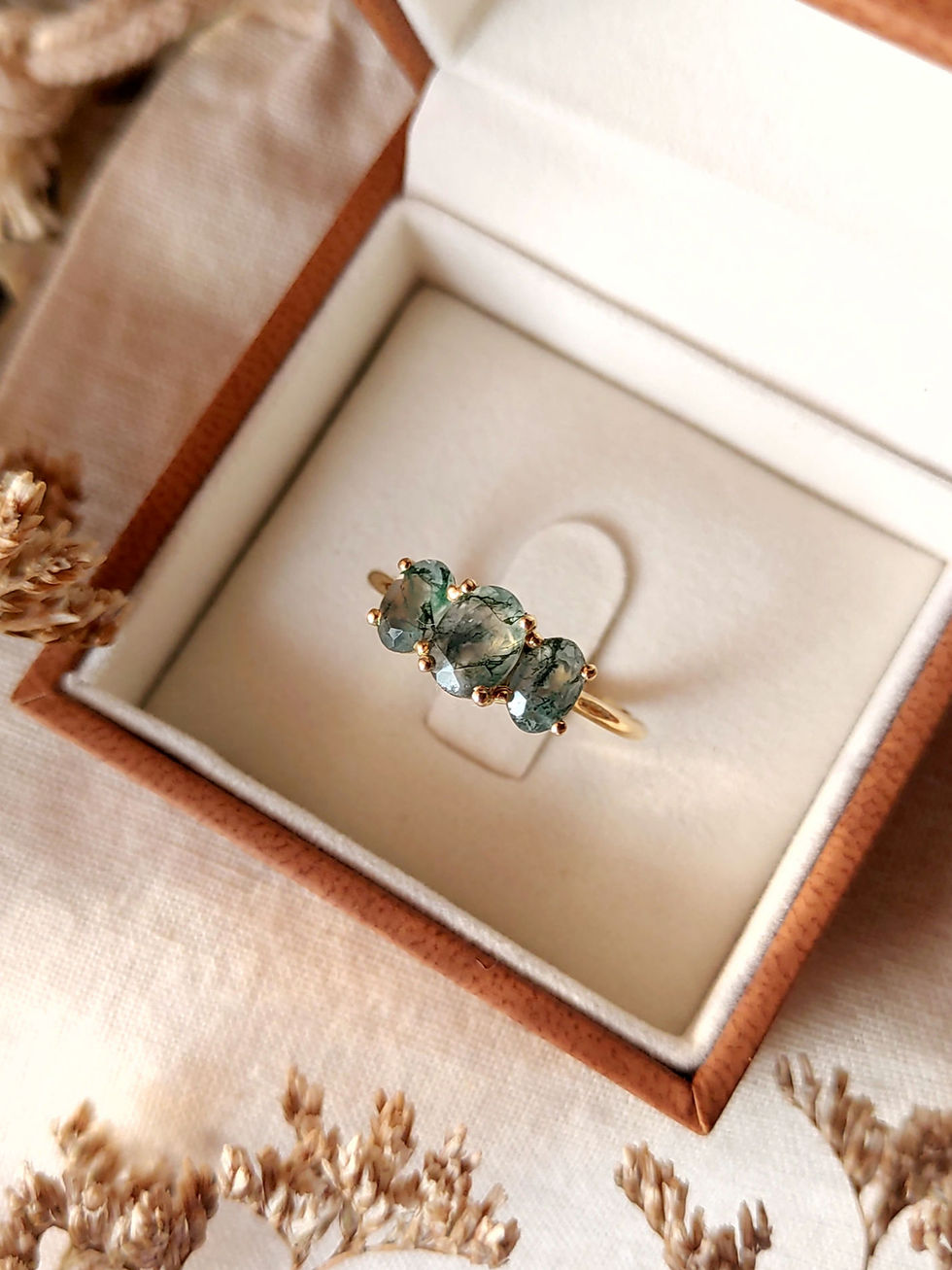 Thumbnail: Trio Oval Moss Agate Ring 9ct Yellow Gold