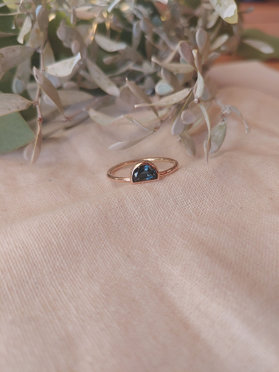Thumbnail: Solis Ring