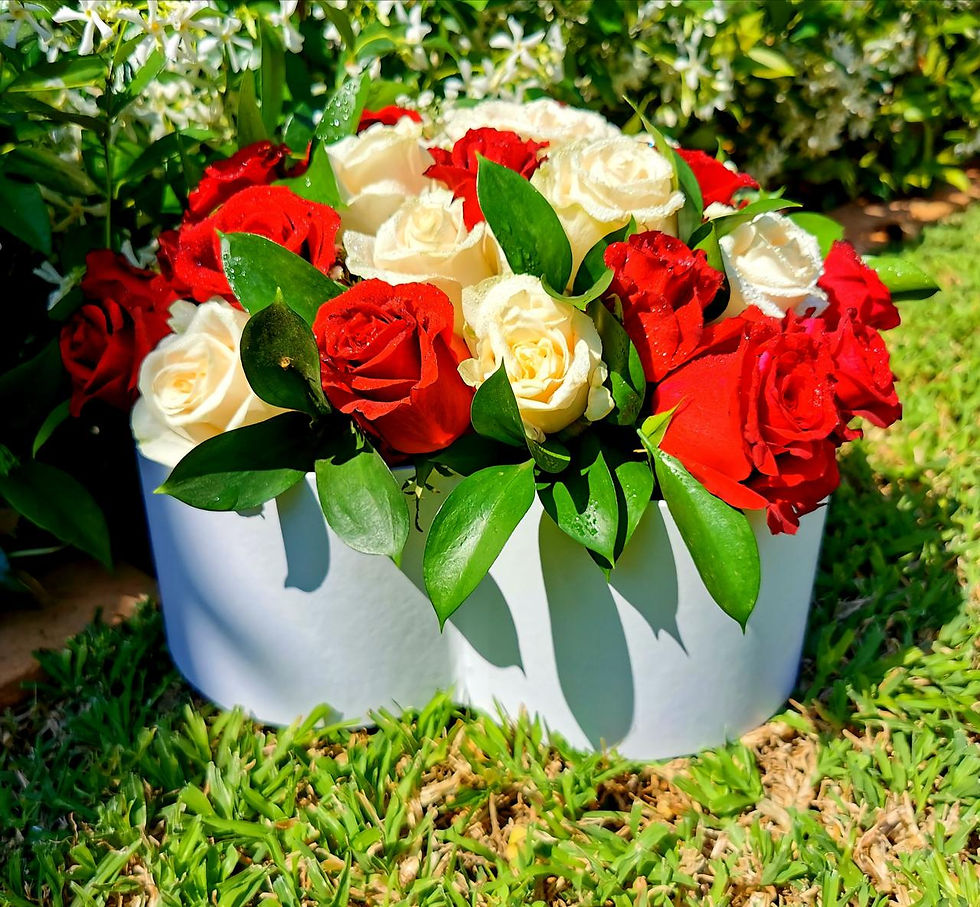Thumbnail: flower arrangements