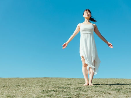 ヨガで楽しくデトックス!老廃物って何?