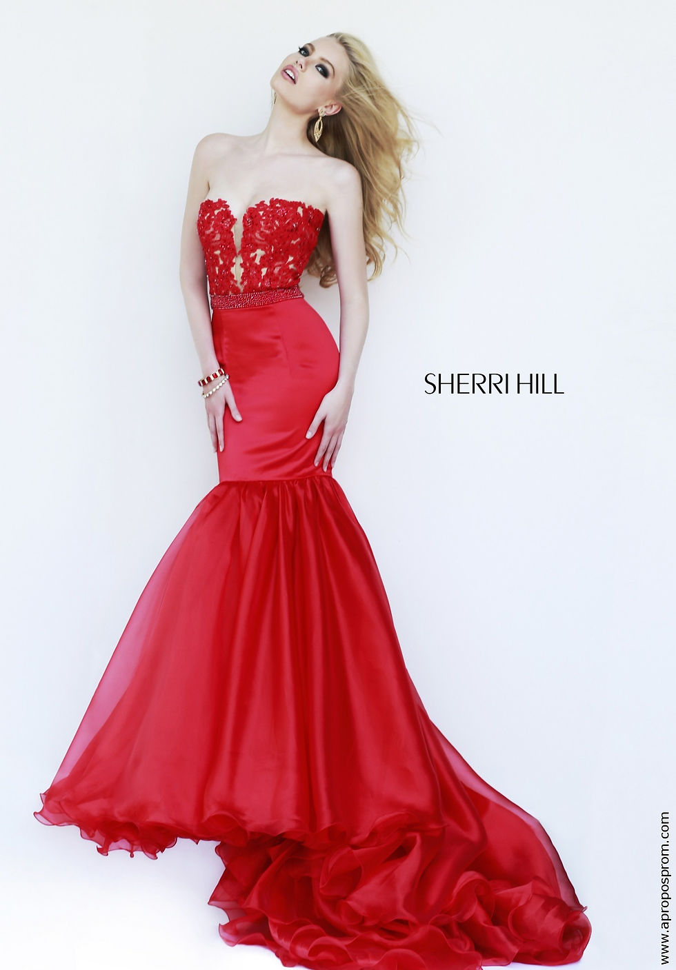 Thumbnail: Sherri Hill 32107