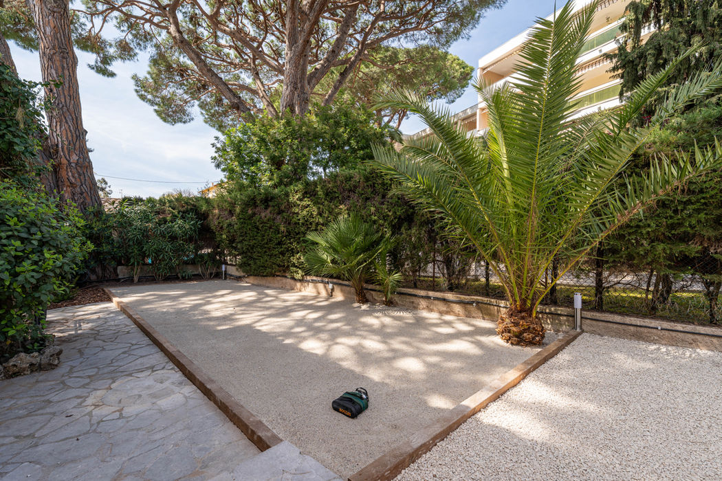 PETANQUE VILLA LUXURY CANNES