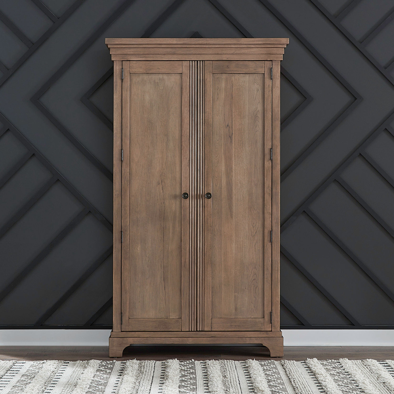 LIB Haven Hills Armoire