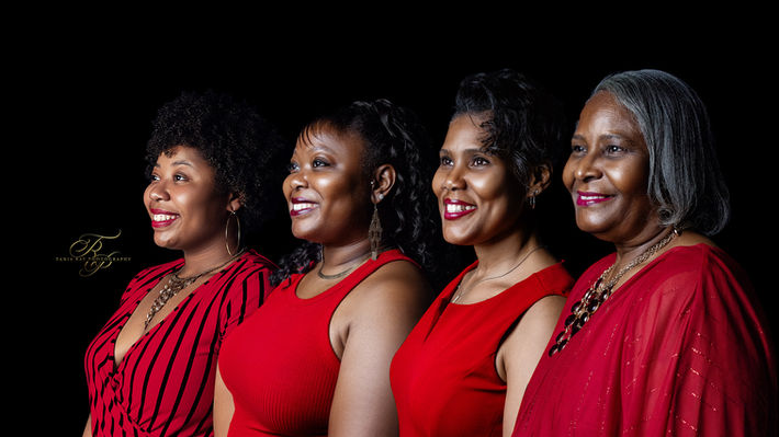 Generational Portrait Jeffersonville, Indiana Tania Ray Photography