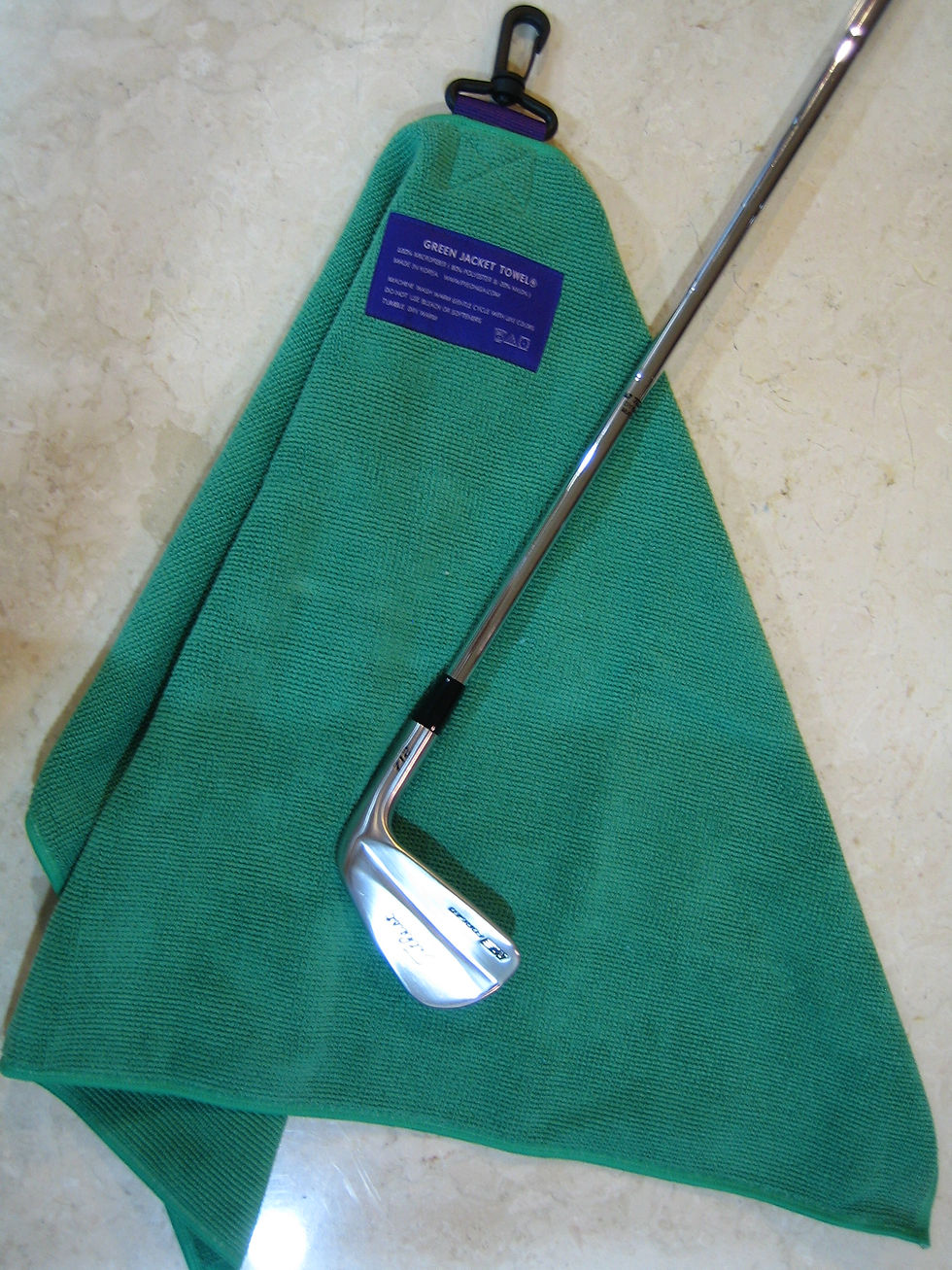 Micofiber glof towel