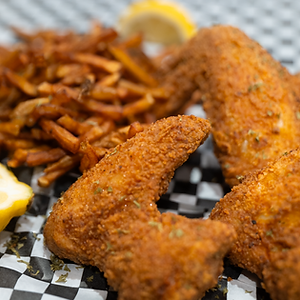 3 Piece Soul Wings w Fries