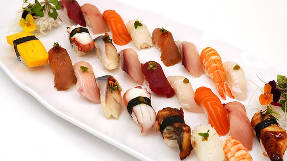 DELUXE SUSHI