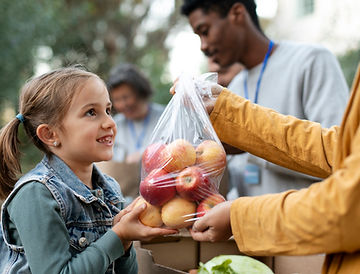 close-up-people-holding-apples-bag.jpg