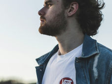 Cinco productos indispensables para cuidar tu cabello y barba tras el verano