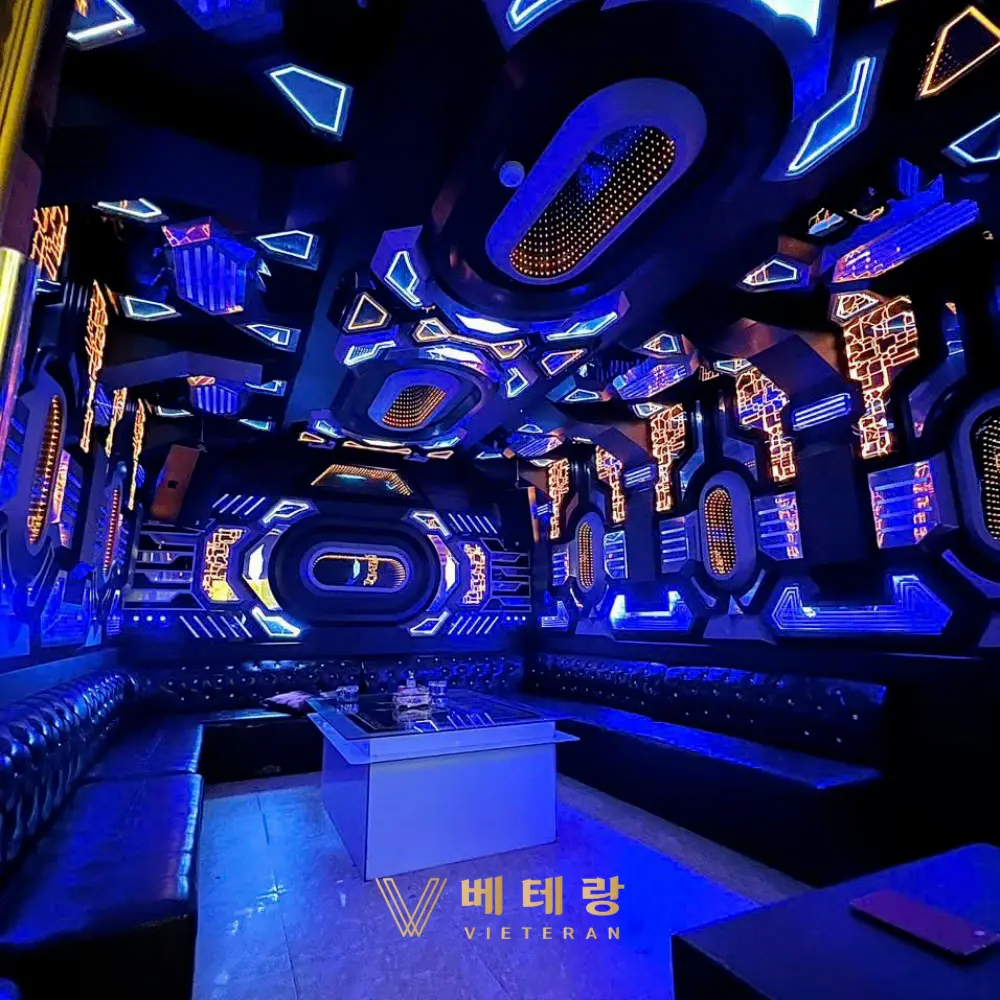 다낭 유니크 가라오케 룸