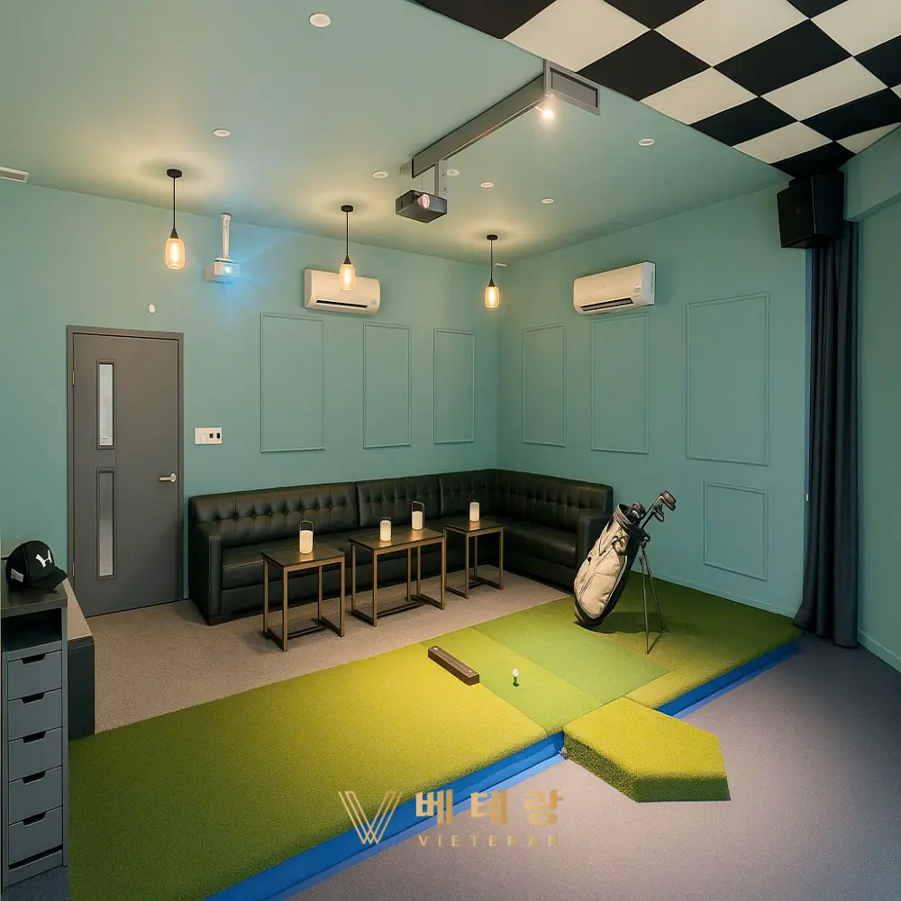 다낭 탑 스크린 골프 바 내부