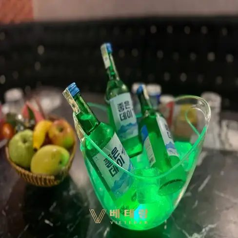 다낭 원오페라 가라오케 소주 세트