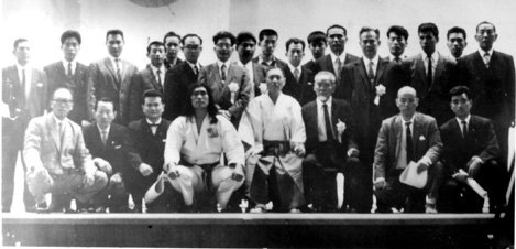 Group Photo with Taika Seiyu Oyata