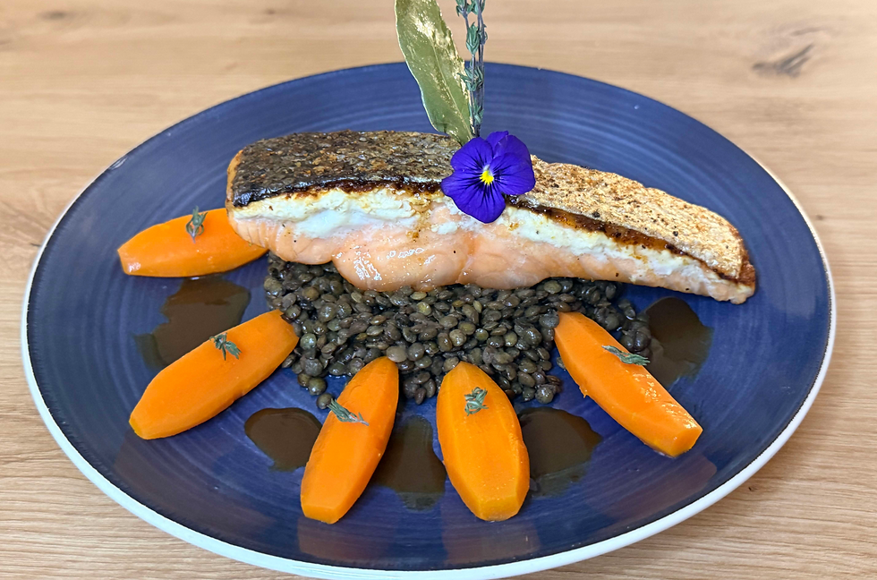 Dos de saumon aux lentilles du Puy – recette saine et rapide de saison