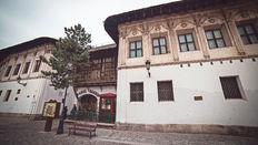 City Grill preia o parte din Hanul lui Manuc