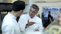 Chef Joseph Hadad : România are mulţi bucătari tineri cu potenţial de a ajunge chef-i cu reputaţie i