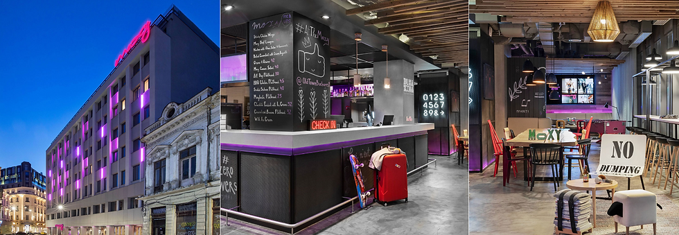 Fațada hotelului Moxy cu lumini roz, recepție cu un semn "CHECK IN" și zonă de lounge modernă cu mese și scaune colorate.