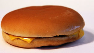 McDonald’s vinde afacerea din România