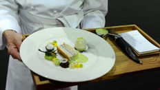 INTERVIU CU GUST Chef Alain Ducasse: O dietă cu mai puține proteine e o necesitate pentru sănătate