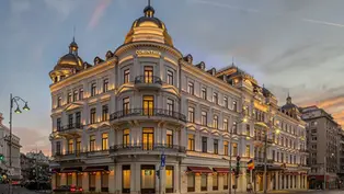 Sass’ Outdoor, noua terasă de la Corinthia Grand Hotel du Boulevard